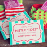 Mistle Toes Christmas Socks Gift Tag Free Printable Christmas